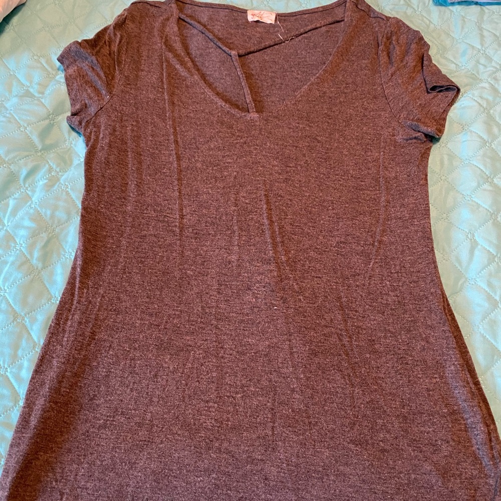 Short sleeve shirt